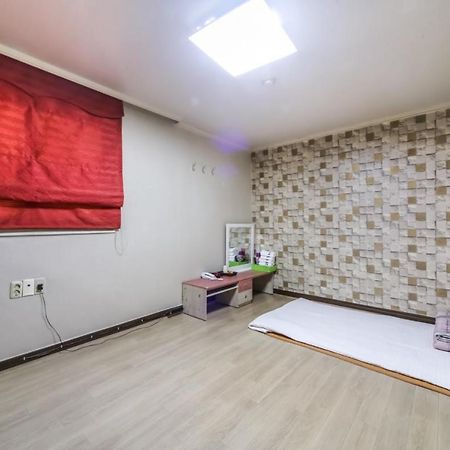 J Motel Gwangalli Busan Exteriör bild